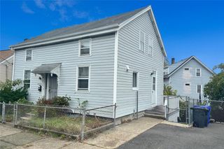 44 Pawtucket Avenue, Pawtucket, RI 02860