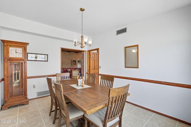 10301 N Camino De Oeste, Tucson, AZ 85742