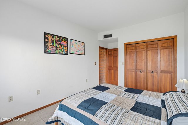 10301 N Camino De Oeste, Tucson, AZ 85742