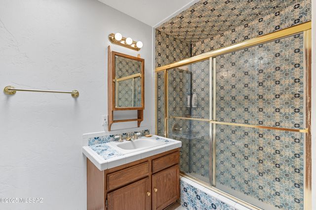 10301 N Camino De Oeste, Tucson, AZ 85742