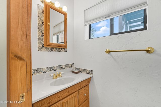 10301 N Camino De Oeste, Tucson, AZ 85742