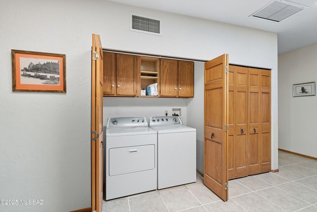 10301 N Camino De Oeste, Tucson, AZ 85742