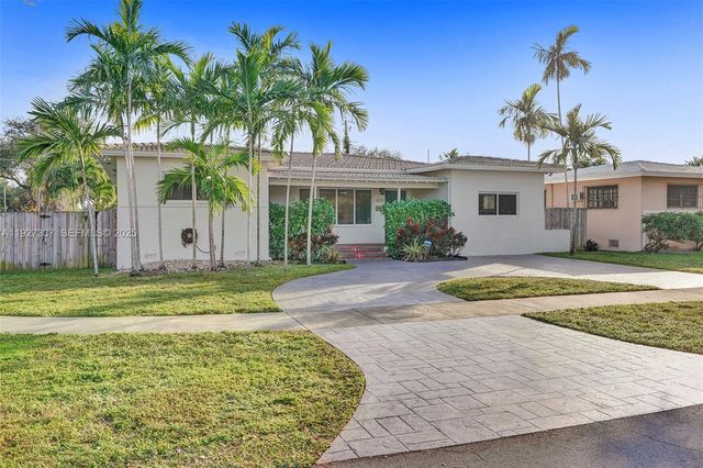 1102 Meadowlark Ave, Miami Springs, FL 33166