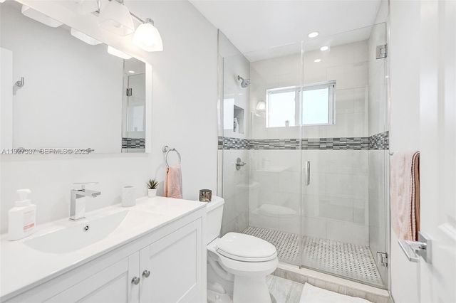 1102 Meadowlark Ave, Miami Springs, FL 33166