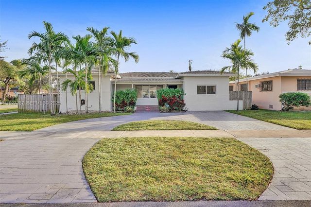 1102 Meadowlark Ave, Miami Springs, FL 33166