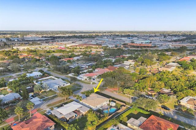 1102 Meadowlark Ave, Miami Springs, FL 33166