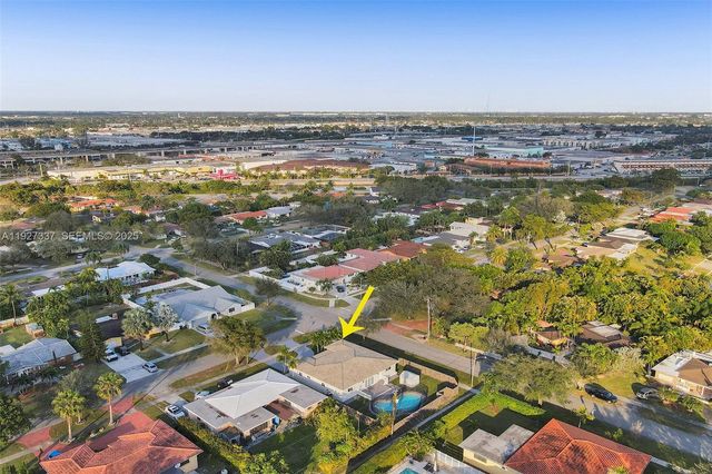 1102 Meadowlark Ave, Miami Springs, FL 33166