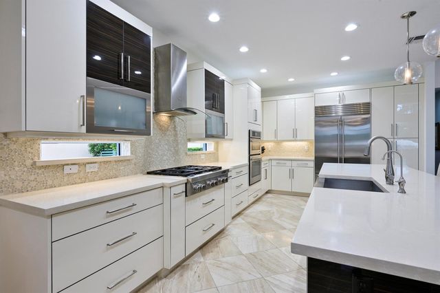 260 Carina Drive, Jupiter, FL 33478