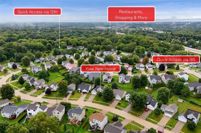 1372 Woolridge Dr, Coralville, IA 52241