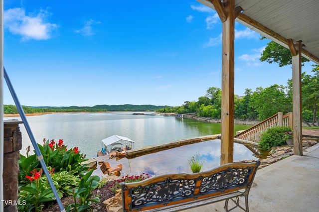 857 Wilderness Drive, Mooresburg, TN 37811