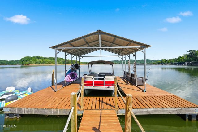 857 Wilderness Drive, Mooresburg, TN 37811