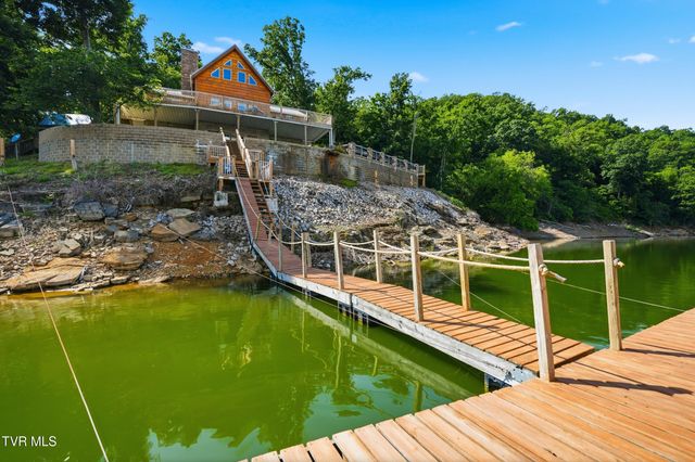 857 Wilderness Drive, Mooresburg, TN 37811