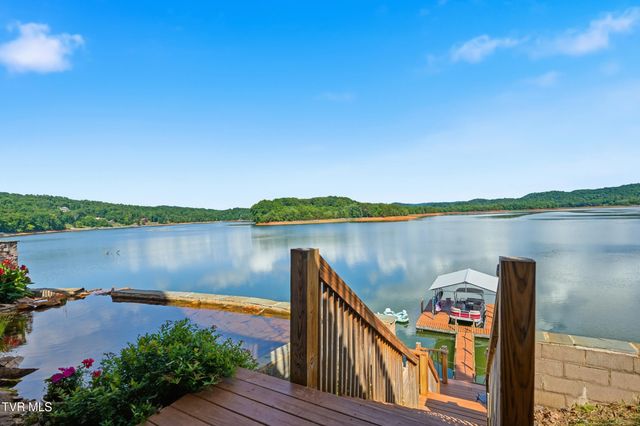 857 Wilderness Drive, Mooresburg, TN 37811