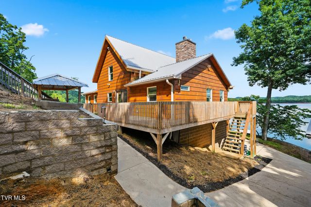 857 Wilderness Drive, Mooresburg, TN 37811