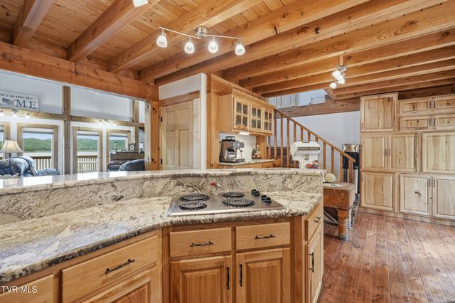 857 Wilderness Drive, Mooresburg, TN 37811