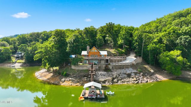 857 Wilderness Drive, Mooresburg, TN 37811