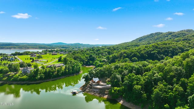 857 Wilderness Drive, Mooresburg, TN 37811