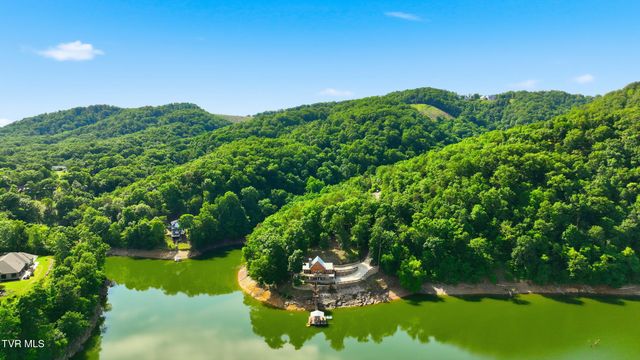 857 Wilderness Drive, Mooresburg, TN 37811
