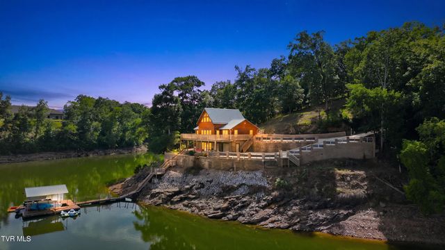 857 Wilderness Drive, Mooresburg, TN 37811