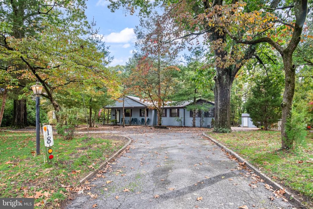 18 CHEWS LANDING RD, CLEMENTON, NJ 08021 — photo 2