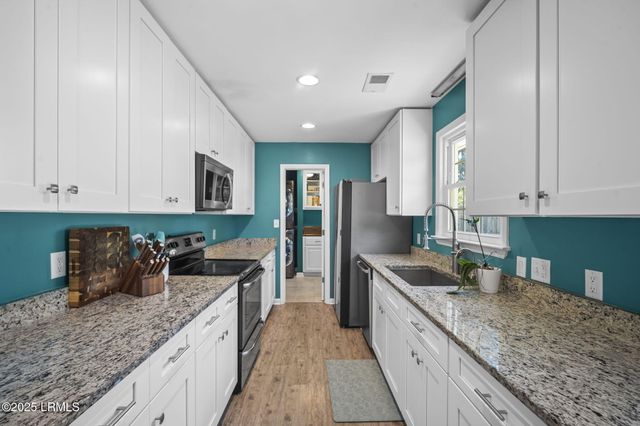 7002 Magnolia Street, Beaufort, SC 29906