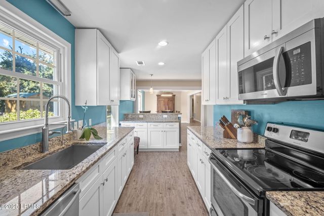 7002 Magnolia Street, Beaufort, SC 29906