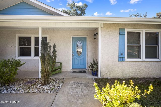 7002 Magnolia Street, Beaufort, SC 29906