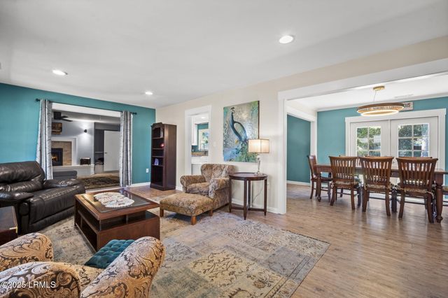 7002 Magnolia Street, Beaufort, SC 29906