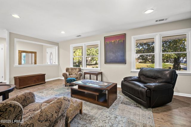 7002 Magnolia Street, Beaufort, SC 29906