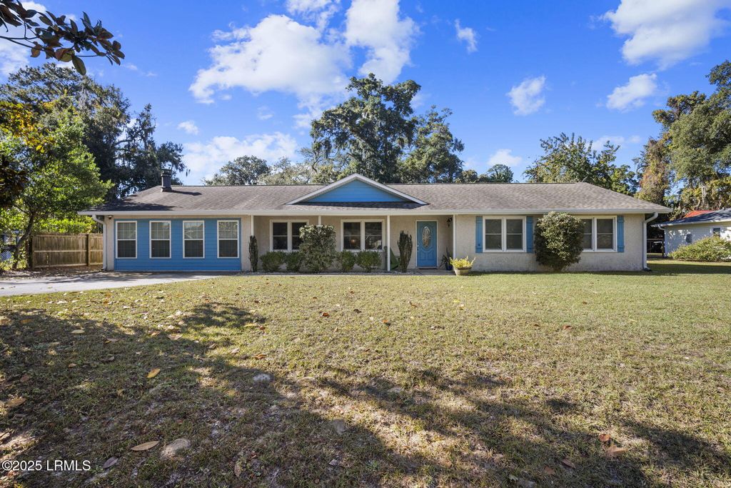 7002 Magnolia Street, Beaufort, SC 29906