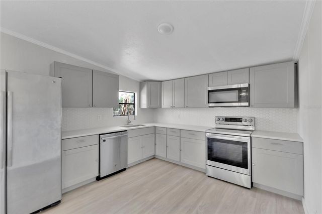 9180 CONCORD ROAD, St Cloud, FL 34773