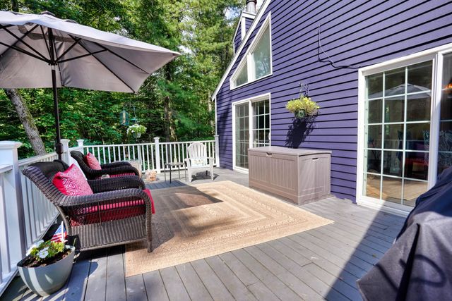120 Wheel Wright Road, Hampstead, NH 03841
