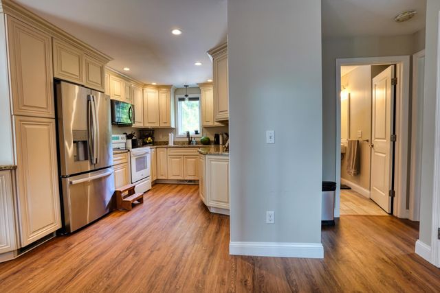 120 Wheel Wright Road, Hampstead, NH 03841