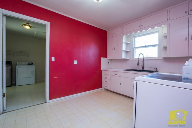 925 W Avenue M, San Angelo, TX 76901
