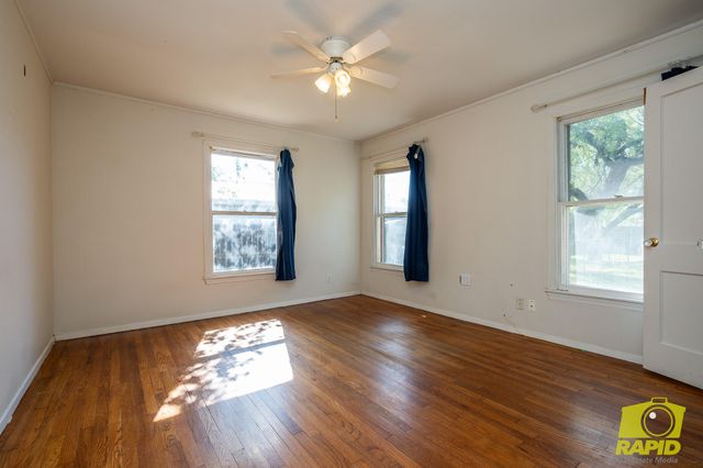 925 W Avenue M, San Angelo, TX 76901