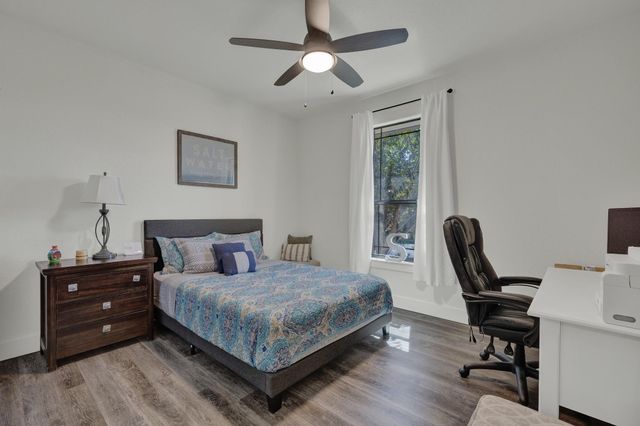 211 Cielo VIS, Canyon Lake, TX 78133