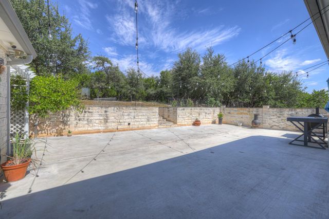211 Cielo VIS, Canyon Lake, TX 78133