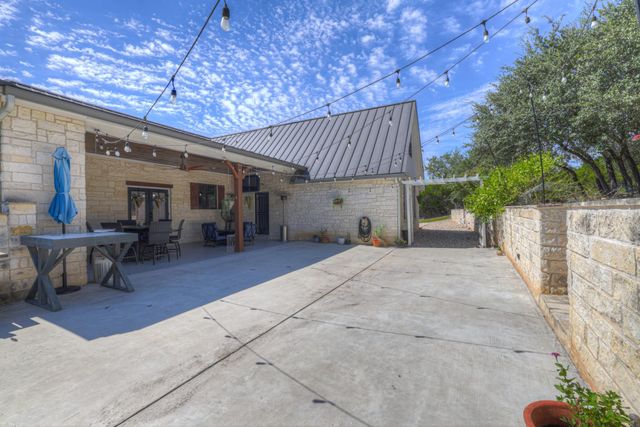 211 Cielo VIS, Canyon Lake, TX 78133