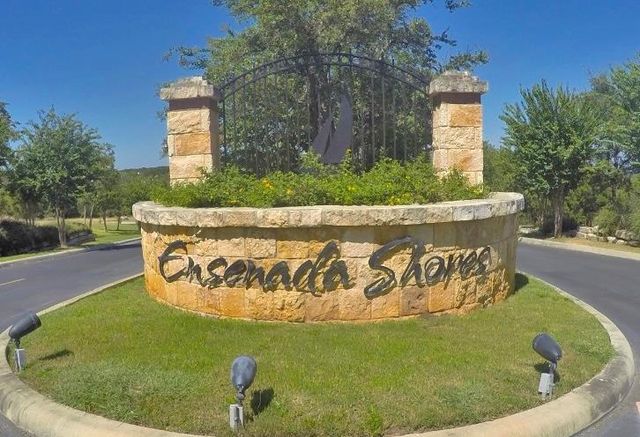 211 Cielo VIS, Canyon Lake, TX 78133