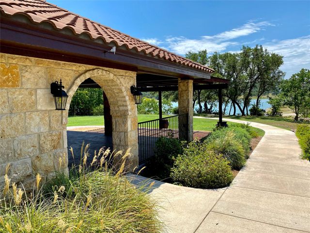 211 Cielo VIS, Canyon Lake, TX 78133