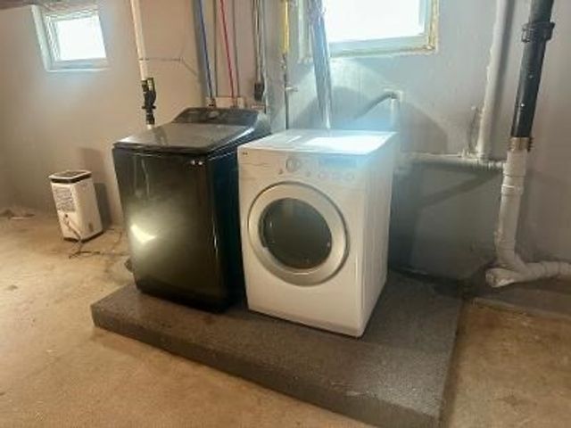 227 Winter St, Whitman, MA 02382