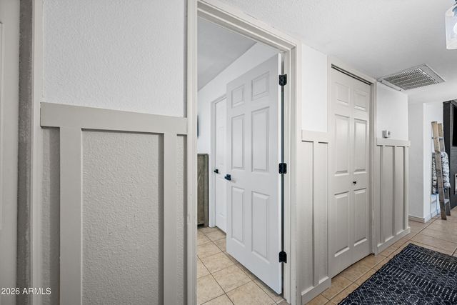 48 N Maple --, Mesa, AZ 85205