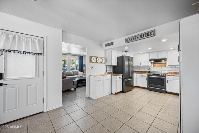48 N Maple --, Mesa, AZ 85205