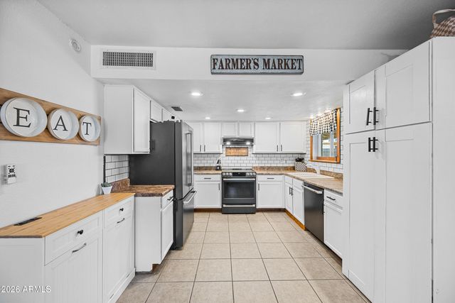 48 N Maple --, Mesa, AZ 85205