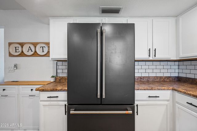 48 N Maple --, Mesa, AZ 85205