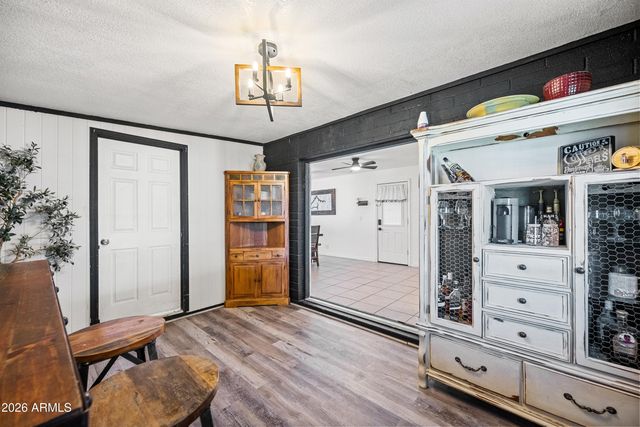 48 N Maple --, Mesa, AZ 85205