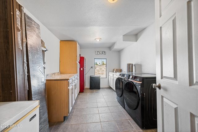 48 N Maple --, Mesa, AZ 85205