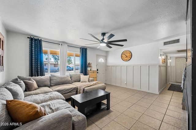 48 N Maple --, Mesa, AZ 85205