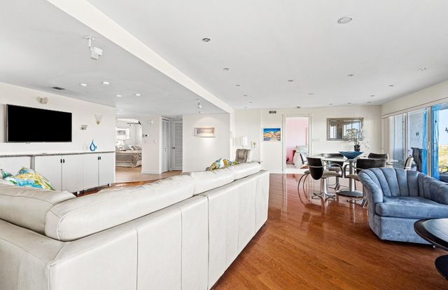 1537 E Hillsboro Boulevard 945, Deerfield Beach, FL 33441