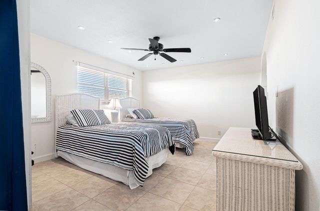 1537 E Hillsboro Boulevard 945, Deerfield Beach, FL 33441